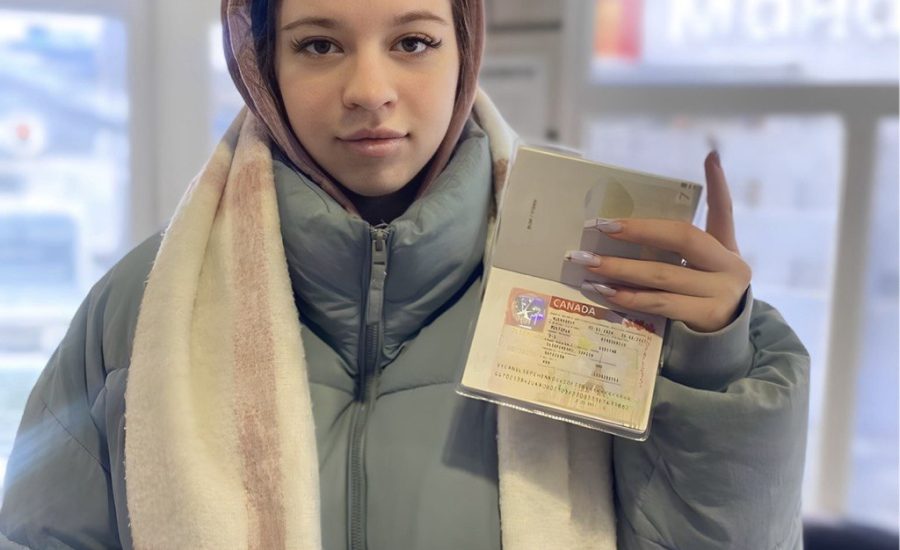 Клієнтка отримала візу